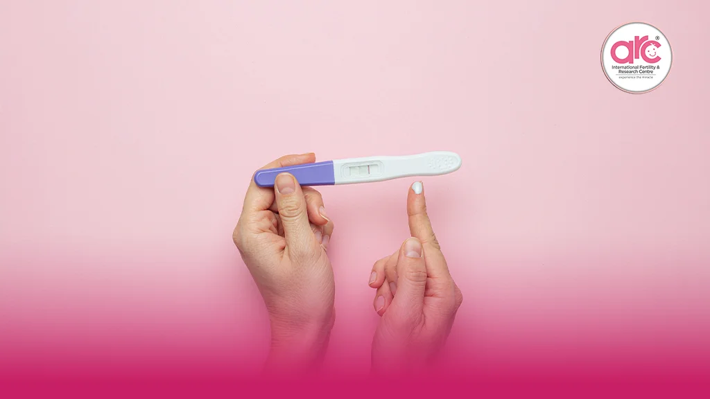 white-discharge-during-early-pregenancy-what-it-means